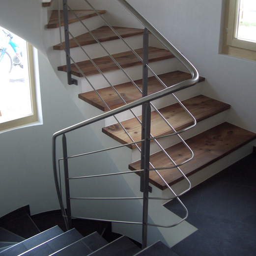 Einfamilienhaus Zernez | Treppengeländer gewendelt